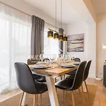 Apartamento Beautiful 1 In Town Centre 3 Beds For 6 People *